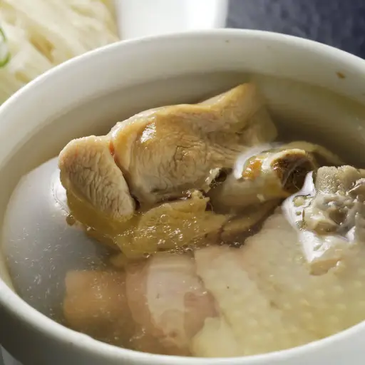 原盅土雞湯